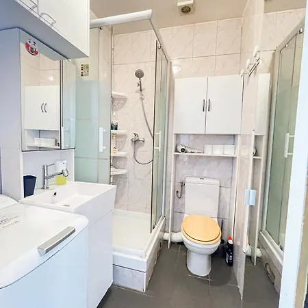 Pink Warm Near Arc De Triomphe * Παρίσι