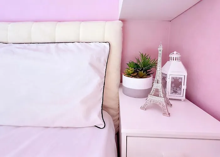 Pink Warm Near Arc De Triomphe Apartamento *